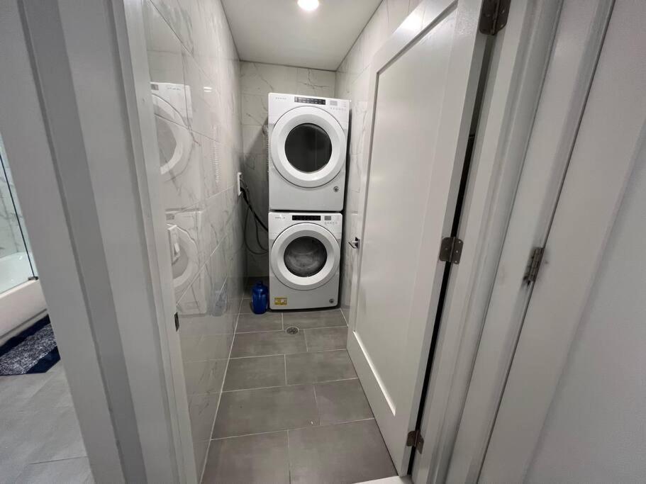 The Chic Suite - 1Br With Luxe Amenities Paterson Esterno foto