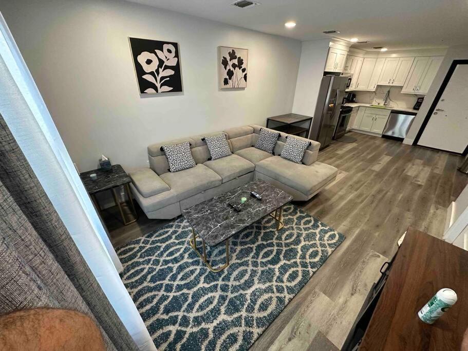 The Chic Suite - 1Br With Luxe Amenities Paterson Esterno foto
